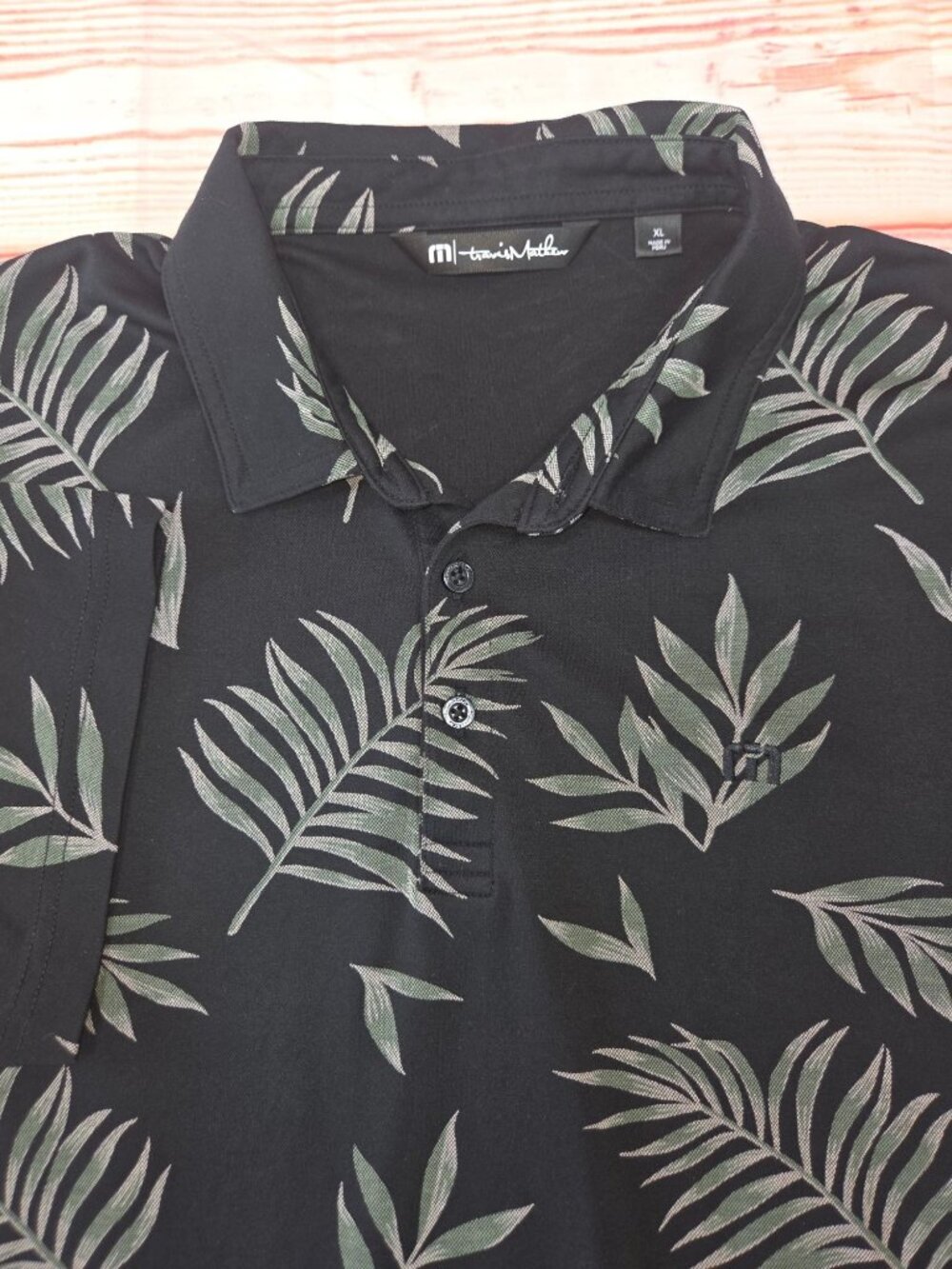 Travis Mathew Mens XL Black Palm Leaf Polo Size Shirt